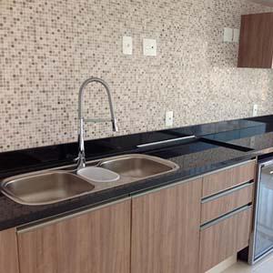 Serviço de Pedreiro(Instalação de Bancadas de Mármore) no Grajaú - RJ